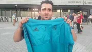 Camarógrafo que recibió pelotazo de CR7: "Nunca lo olvidaré"