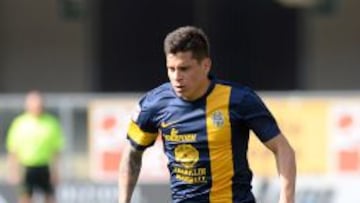 Iturbe, en un partido con el Verona.