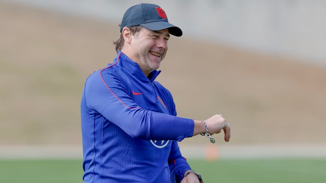 Mauricio Pochettino, Team USA coach, tries to take the pressure off of his players: “When you feel happy, you perform”