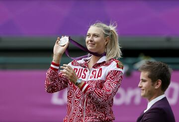 A parte de los cinco Grand Slam que ha conseguido en sus casi 19 años de carrera debemos destacar la medalla de plata olímpica que consiguió en Londres 2012. Perdió la final ante la tenista estadounidense Serena Williams por 6-0 y 6-1. 