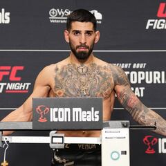 ¿Cuánto tienen que pesar Illia Topuria y Volkanovski y qué es la libra de cortesía de la UFC?