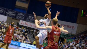 El Monbus Obradoiro caza la primera de la temporada