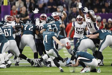 Las imágenes del primer anillo de Super Bowl de los Eagles