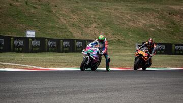 Morbidelli y Maverick durante la carrera de Mugello.