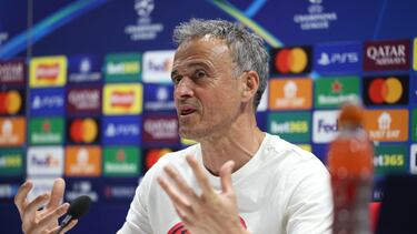London (United Kingdom), 28/04/2025.- PSG head coach Luis Enrique attends a press conference at Emirates Stadium in London, Britain, 28 April 2025. Paris Saint Germain will face Arsenal in the UEFA Champions League semi-finals 1st leg soccer match on 29 April 2025. (Liga de Campeones, Reino Unido, Londres) EFE/EPA/NEIL HALL