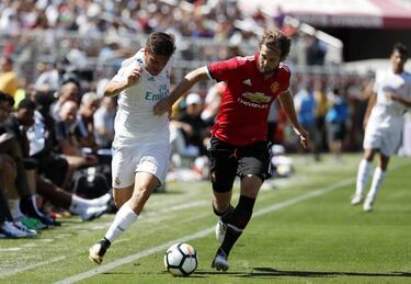 Zidane: "I haven't asked the club to sign a striker but..."