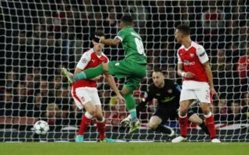 Ospina fiel titular: completa su tercer partido en Champions