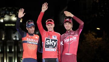Consiguió su tan ansiado doblete Tour-Vuelta. Nibali y Zakarin le acompañaron en el podio.