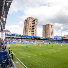 Ipurua estrenará banquillos empotrados en septiembre