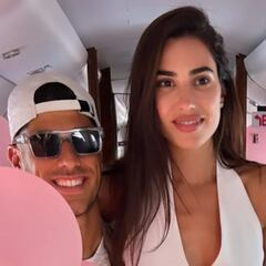 La llegada de Marco Asensio y Sandra Garal a Mallorca antes de su boda