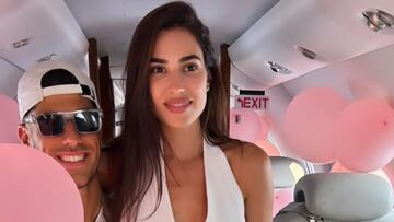 La llegada de Marco Asensio y Sandra Garal a Mallorca antes de su boda