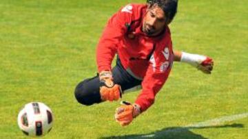 AOUATE SERÁ CLAVE. El guardameta israelí debe estar en plenas condiciones.