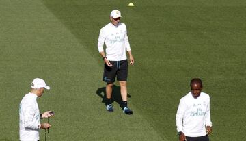 Cristiano y Modric protagonistas en el entrenamiento