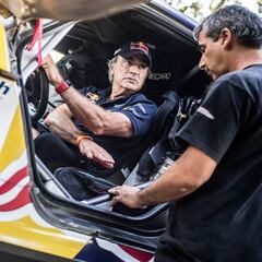 El jefe de Mini X-Raid: "Trabajar con Carlos Sainz es precioso"