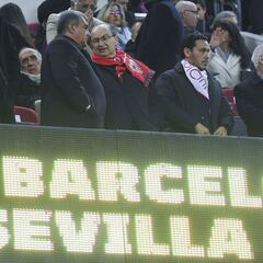 El Sevilla, indignado con el Barça, no estuvo en el palco de Montjuïc