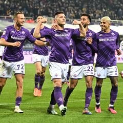 Jovic guía a la Fiore a semis de Copa Italia