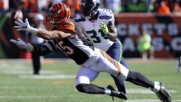 Tyler Eifert anotó dos touchdowns y se convirtió en la mejor arma de Dalton para lograr la remontada.