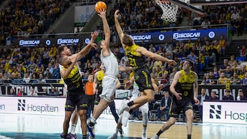 Kravish, con Abromaitis.