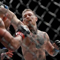 Dana White: "Si McGregor te toca, te manda a dormir"