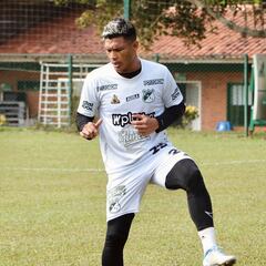 La razón del altercado entre Teo Gutiérrez y Mayer Candelo