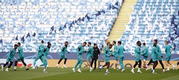 Entrenamiento del Real Madrid en el Etihad Stadium.