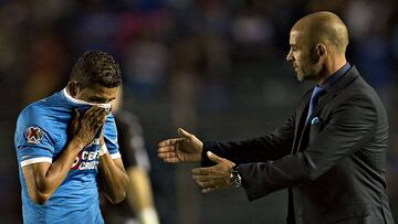 El timonel de Cruz Azul habló sobre la falta de contundencia de su equipo, lo que le ha ocasionado seis partidos consecutivos sin victoria.