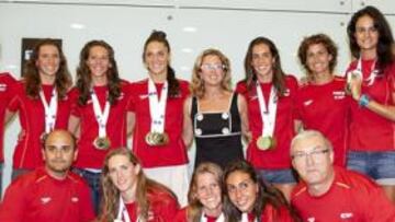 <b>MÁXIMA ALEGRÍA. </b>El equipo de sincronizada, con Fuentes al mando, llegó ayer a Barcelona.