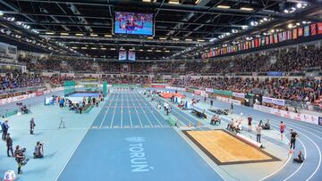 Pista indoor de atletismo de Torun, en Polonia.