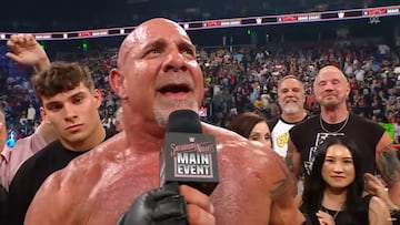 Goldberg habla por última vez al micrófono.