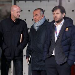 El Barça se descabeza