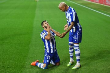 1-0. Luis Rioja celebró el primer gol.