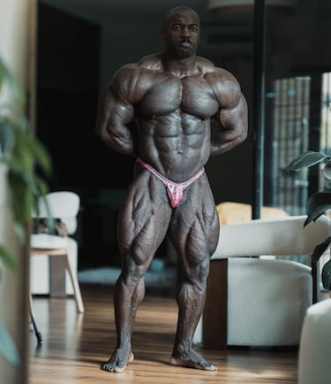 Conocido como 'Madelman', se estrenó este año en la mayor competición de culturismo del mundo. Consiguió su clasificación en la categoría 212 Olympia tras una importante victoria en el Mr. Big Evolution Pro 2025 en Portugal. Es el primer español en conseguir competir en esta división.
