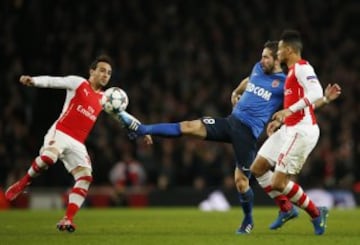 Arsenal y Alexis Sánchez recibieron a Monaco en el partido 500 del chileno.