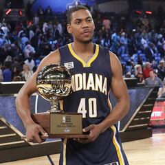 ¿Cuánto dinero recibió Glenn Robinson al ganar los mates?