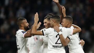 Achraf Hakimi saved the away game for PSG last night against Metz with a 95th-minute goal, giving a 2-1 victory to keep the team's undefeated streak going.