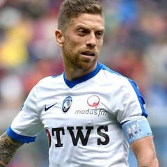 Hat-trick de Papu Gómez para tocar la puerta de la albiceleste