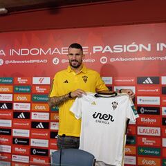 Datkovic: “Vengo para ayudar al equipo, el Albacete es un club muy grande”