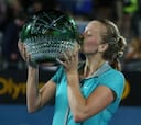 Kvitova se lleva el título en Sydney ante Pliskova