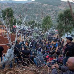 El niño Rayan, a menos de dos metros: tiene oxígeno y agua con azúcar