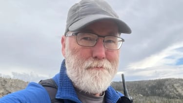 Ganó el Premio Nobel de Medicina 2025 y nadie le localizaba: apareció 10 horas después, tras estar “disfrutando de la vida”