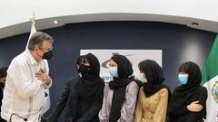 Caso afganistán: México recibe a las primeras mujeres refugiadas, quiénes son y cuál es su estatus