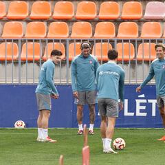 Simeone esconde sus cartas