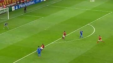 El 'maradoniano' golazo de Cristiano que el Madrid compara con el de Vinicius