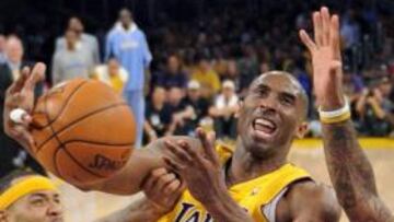 Kobe no pudo con Carmelo.