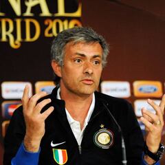 El Inter llama a Mourinho para pedirle 4 jugadores del United