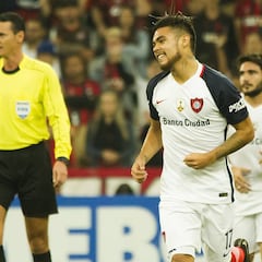 Colo Colo analiza recompra y podría frenar la venta de Díaz