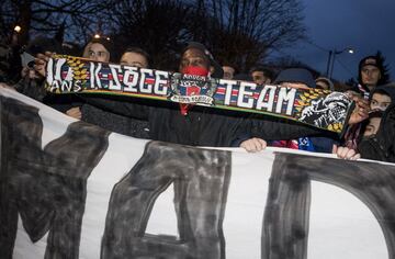 Ofensiva conjura de los ultras del PSG en el recibimiento a su equipo