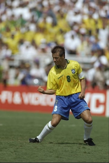Dunga was something of an anachronism when he emerged into the Brazil side, a no-nonsense defensive midfielder with more of an industrial approach than many of his teammates in the 1994 World Cup-winning squad. Nonetheless, he captained that side and buri