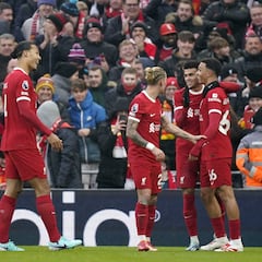 Se hace viral una foto de una estrella del Liverpool en La Serena