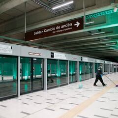 Así funcionará el Metro de Santiago hoy, 18 de octubre: horarios, estado de las líneas y la petición del Gobierno